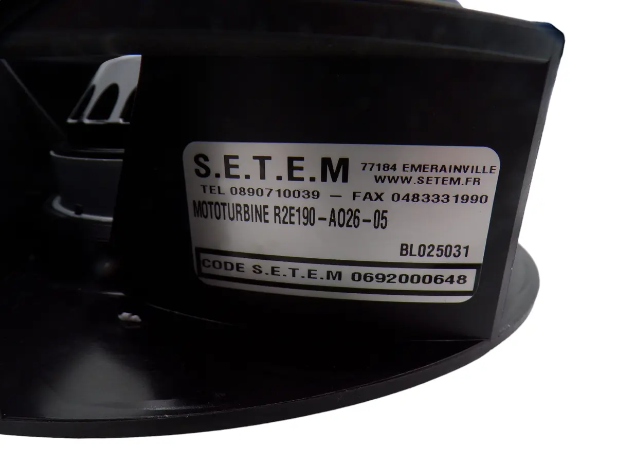 0004105148-MOTOTURBINE EBMPAPST R2E190-AO26-05