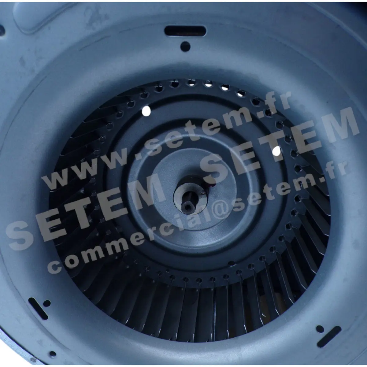 0749004046-VENTILATEUR CHAYSOL DA9/7 373W 4P M230V 3V 9073005400+BR *V719933* 2