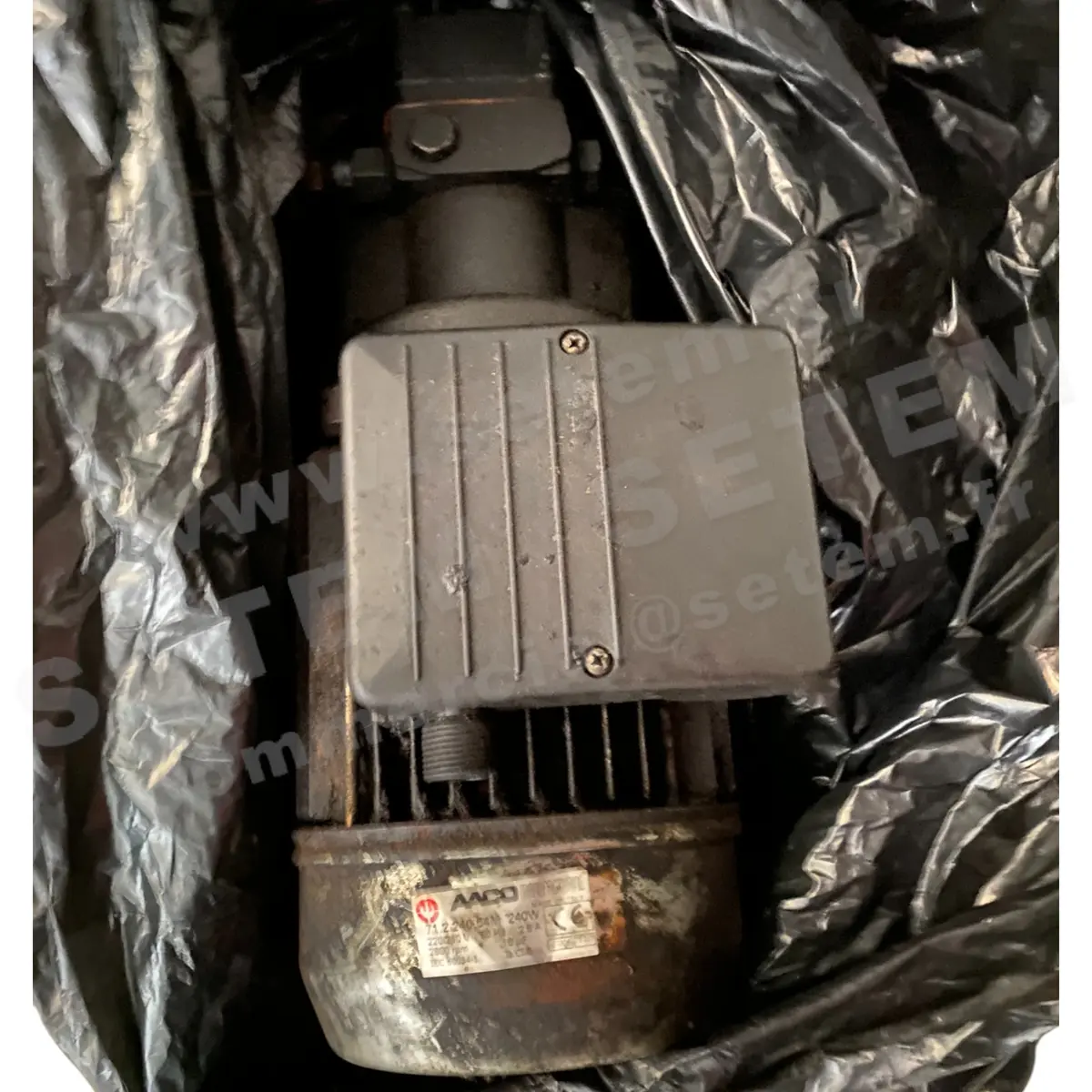 0115000286-MOTEUR AACO 71.2.240.54M