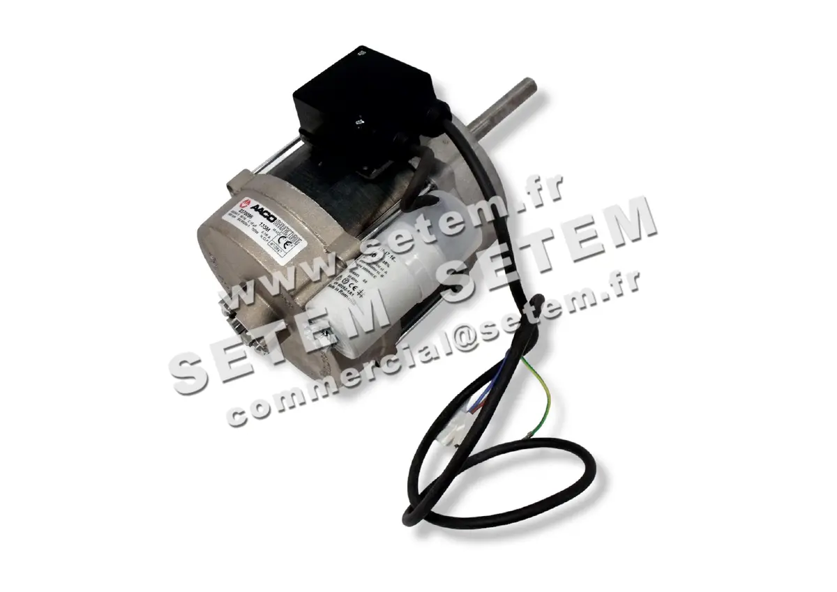 0115003015-MOTEUR AACO 135M *8370096*