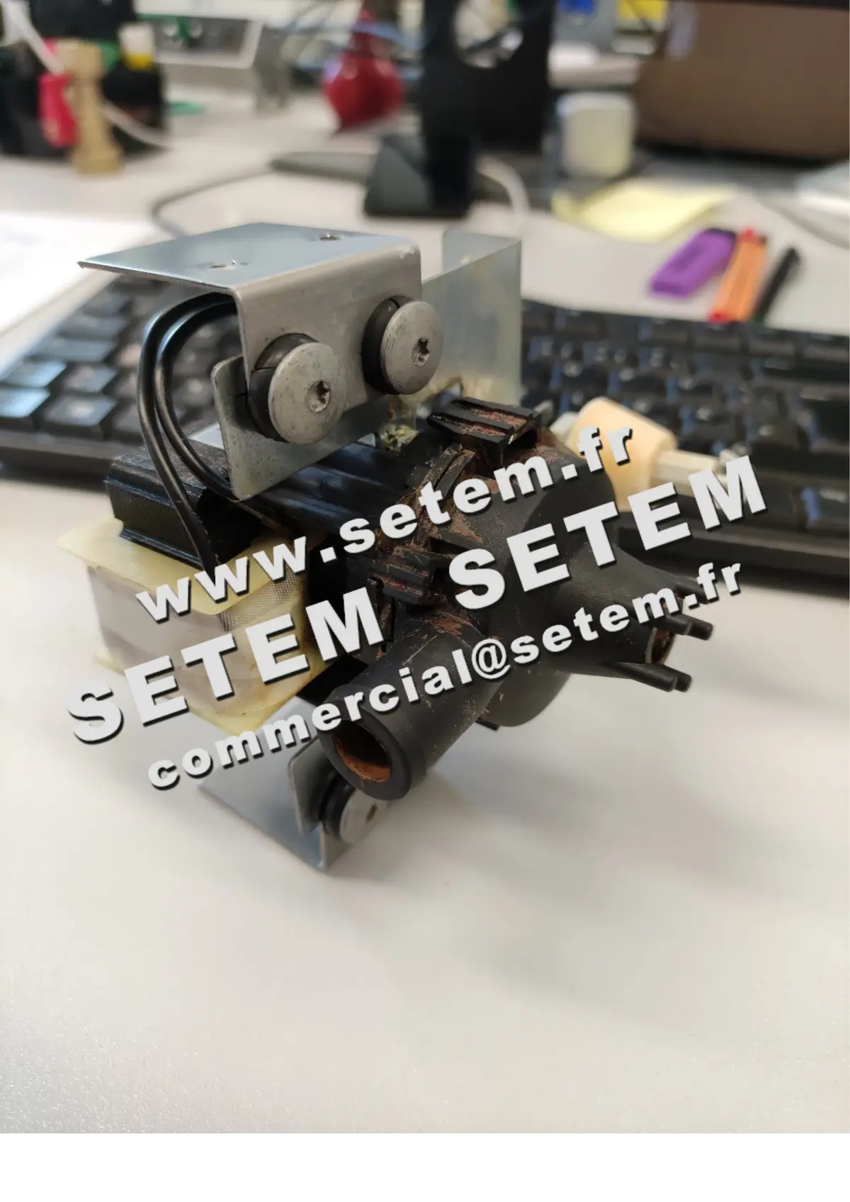 0143001018-POMPE AIRWELL DE RELEVAGE CONDENSATS 78C1005