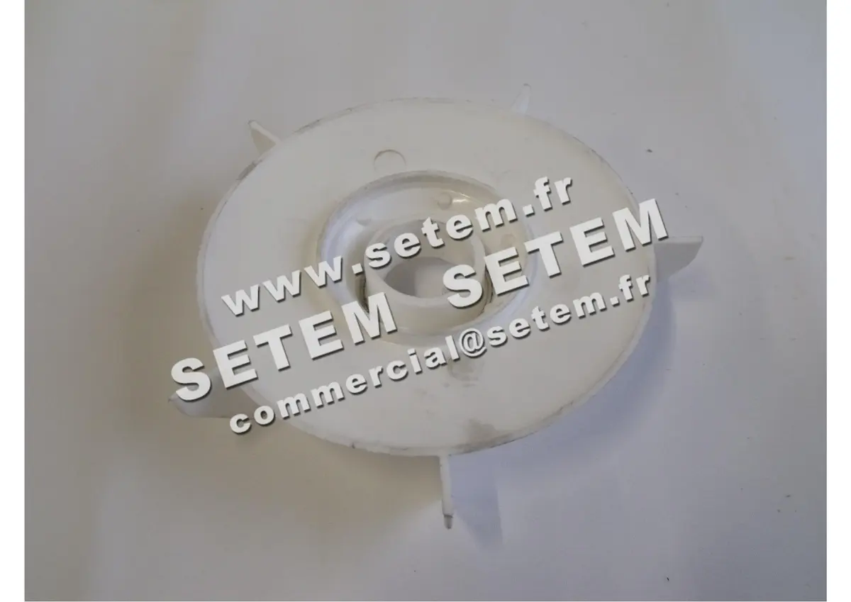 0373001101-HELICE DE REFROIDISSEMENT SUR MOTEUR BROOK WU.DA160LR 2