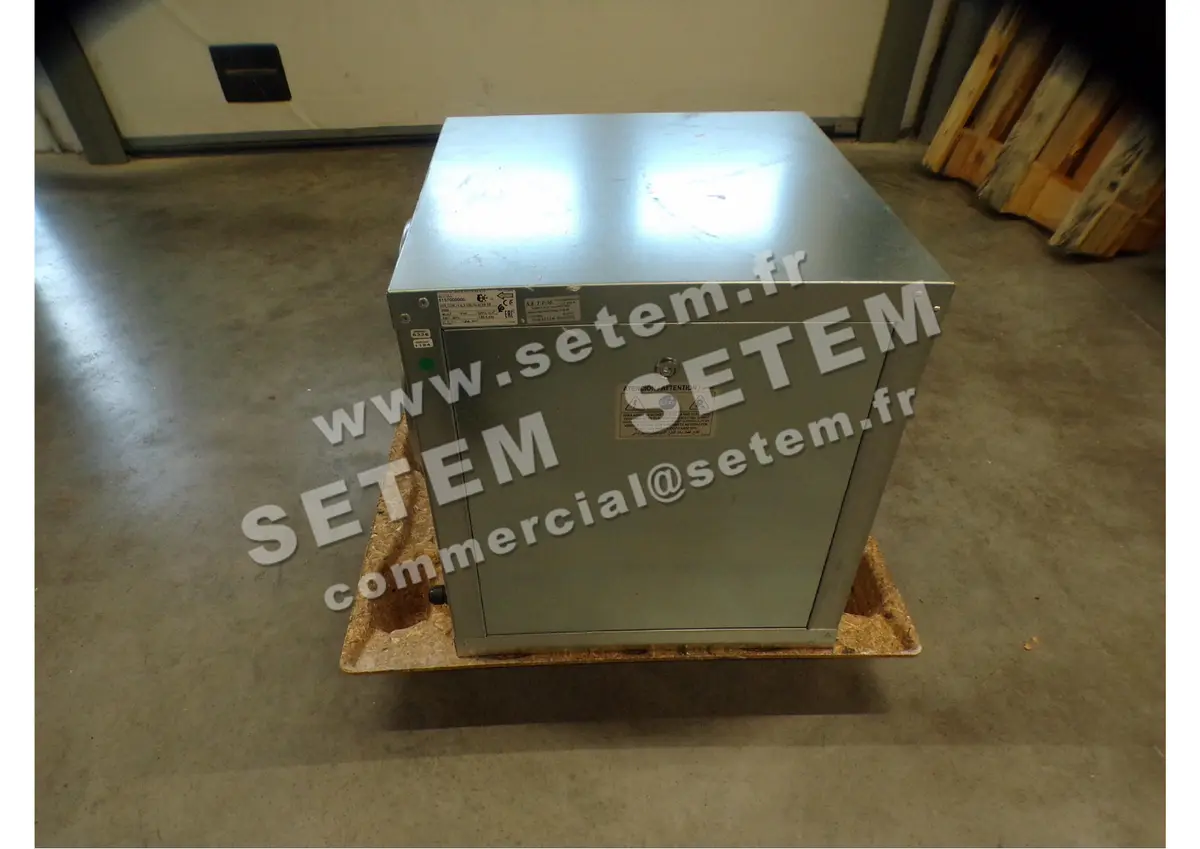 0749002305-CAISSON CHAYSOL UPECOM/4 9/9 CM/AL 373W RR *5157009000*