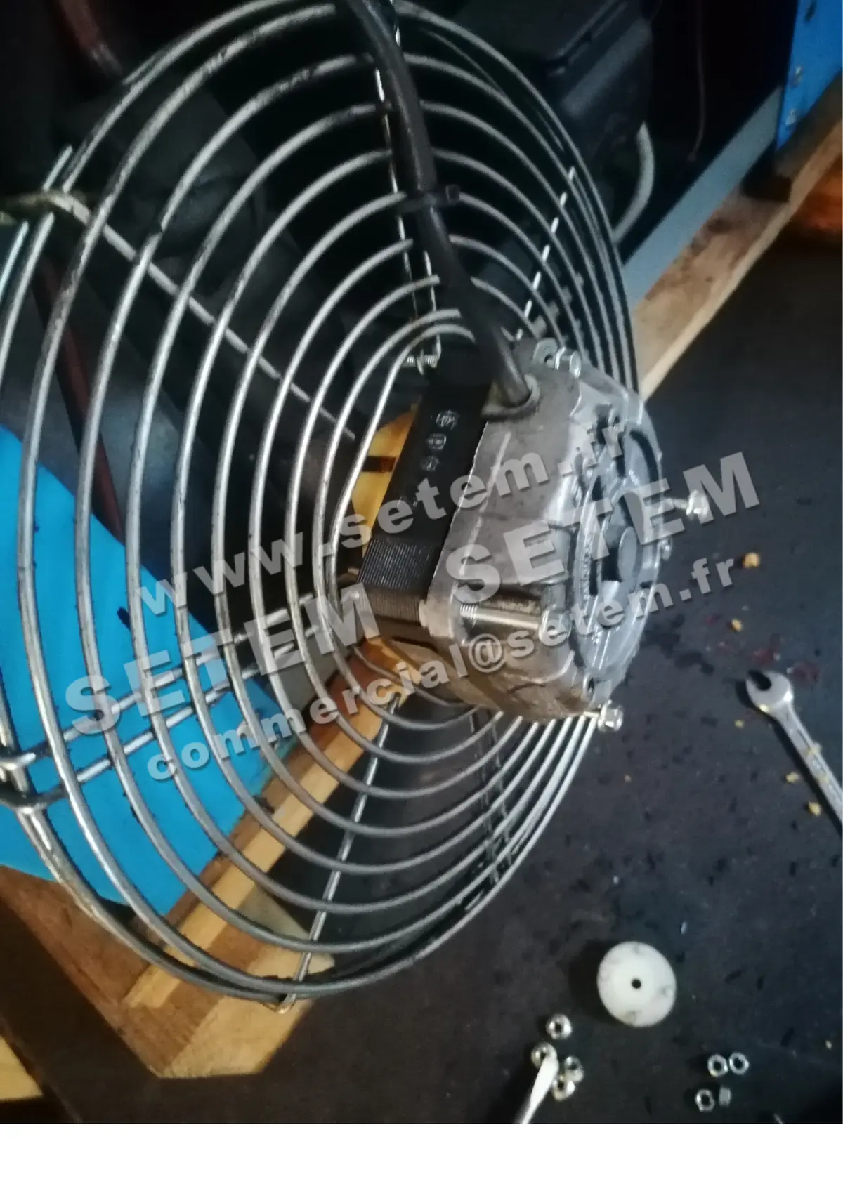 1539000033-MOTEUR EUROMOTORS 82E-2011/14 *4126.1938*