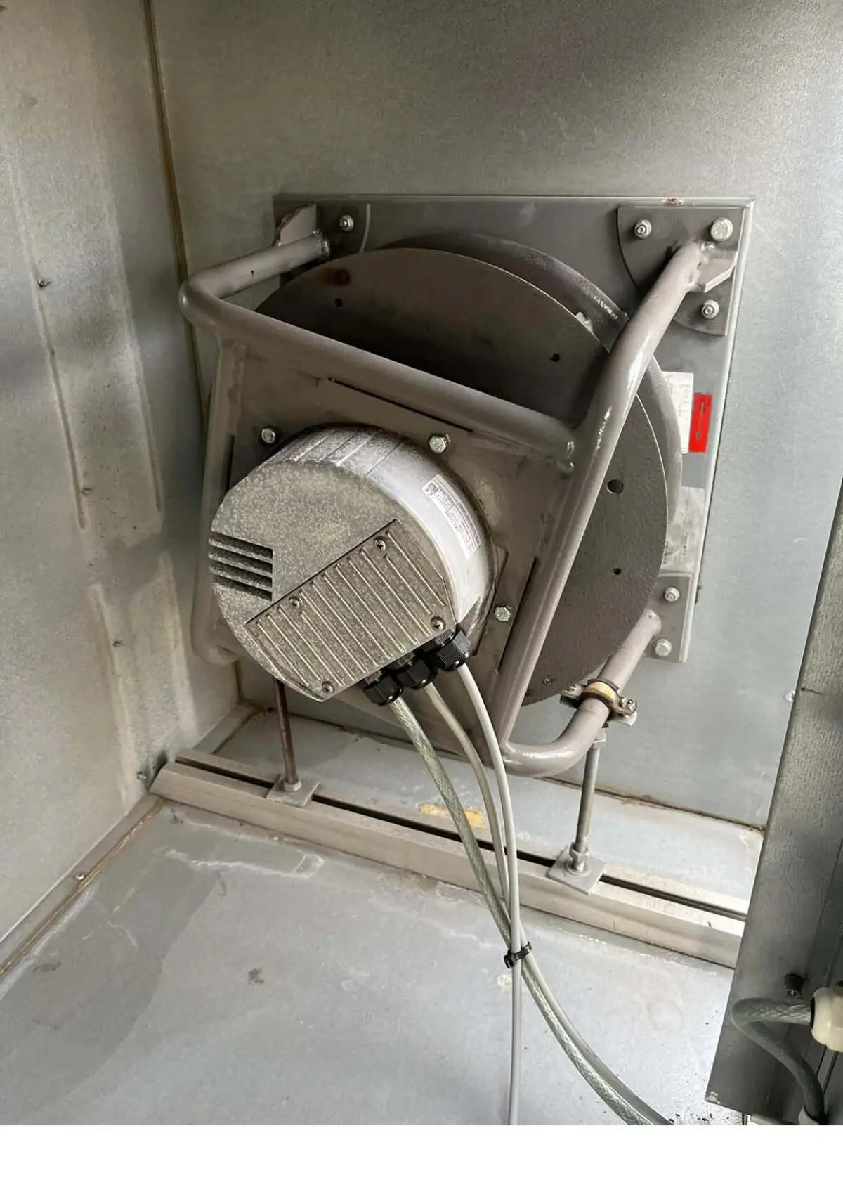 4624009816-ENSEMBLE MOTEUR/VENTILATEUR NICOTRA GEBHARDT RLE E3-2831-EC-04