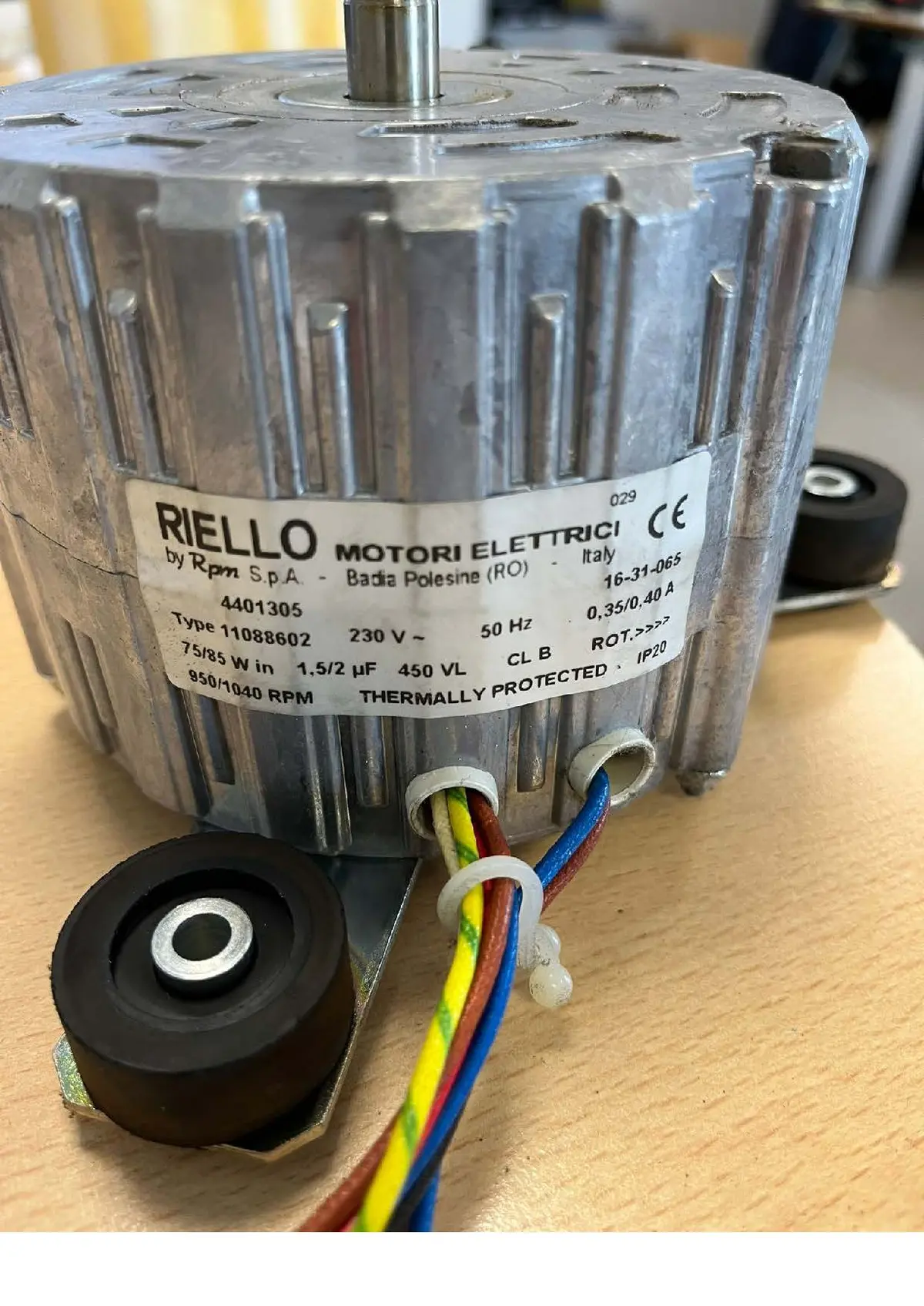 5726004901-MOTEUR RPM 11088602 "4401305" 2