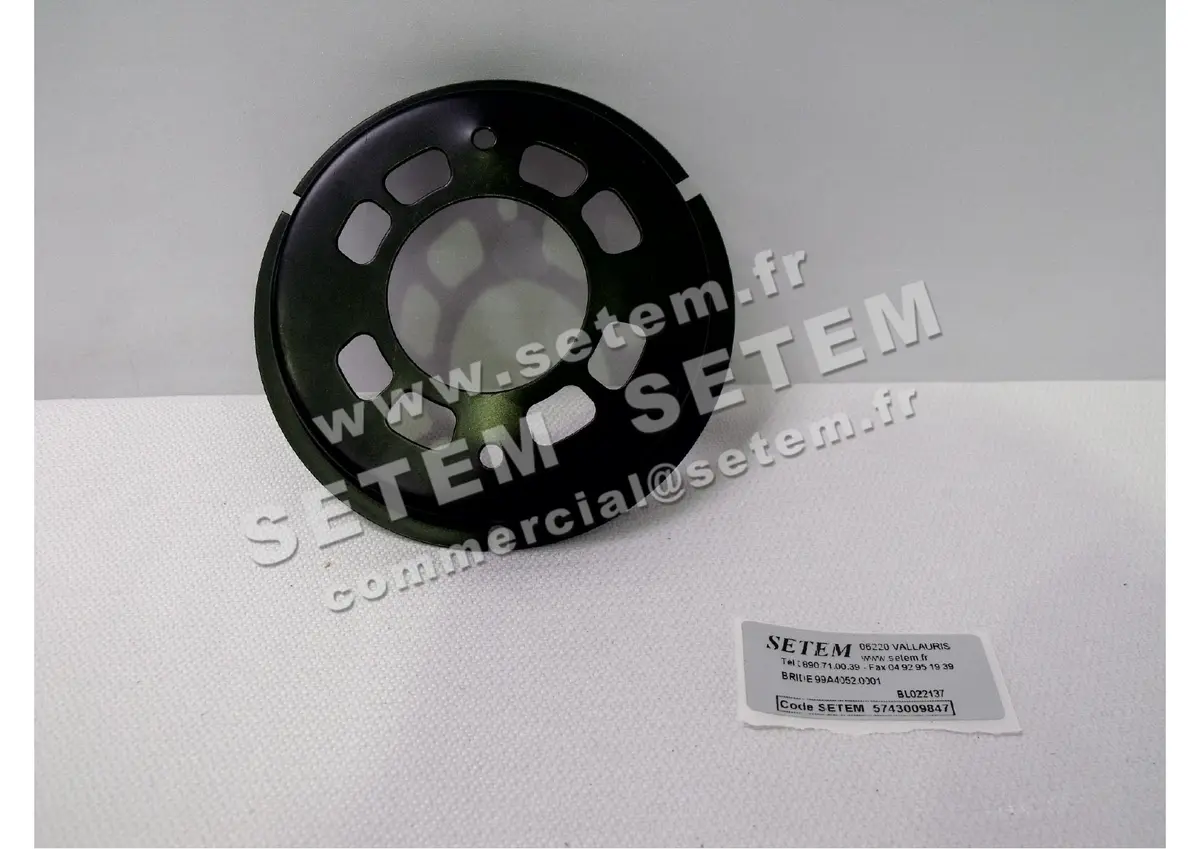 5743009847-BRIDE REMCO 99A4052.0001 2