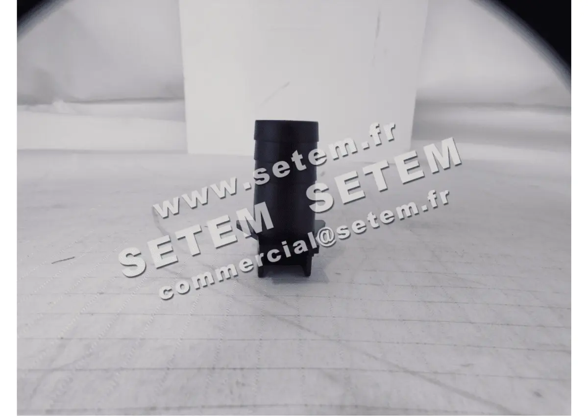6917009424-TETINE DE VIDANGE DE CONDENSATS SUR VENTILO-CONVECTEUR VENTILCLIM